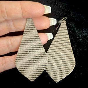 Genuine Suede leather taupe/grey stripe medium Pippa earrings $12